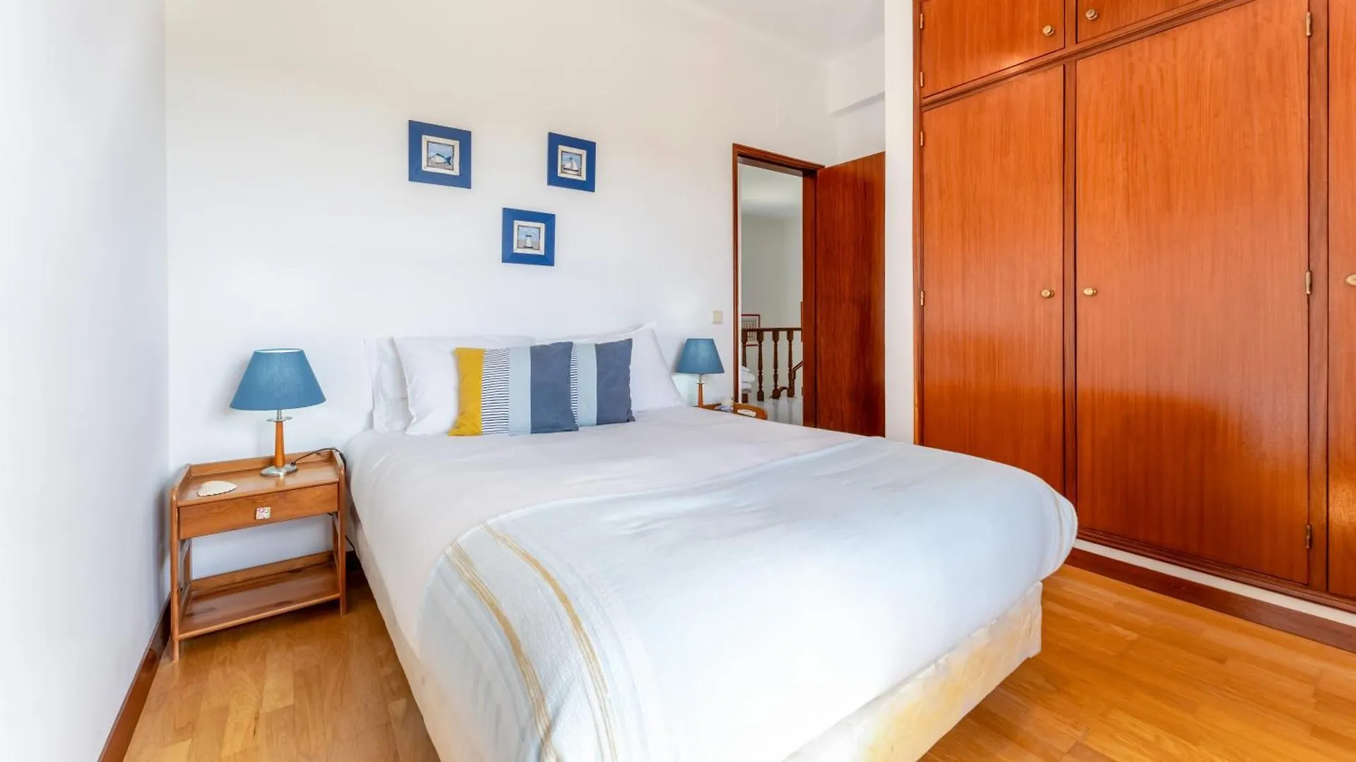 Sunny & Calm 4 Bdr House W/ Pool By Lovelystay Santo Estevao  0*, Santo Estevao (Faro)