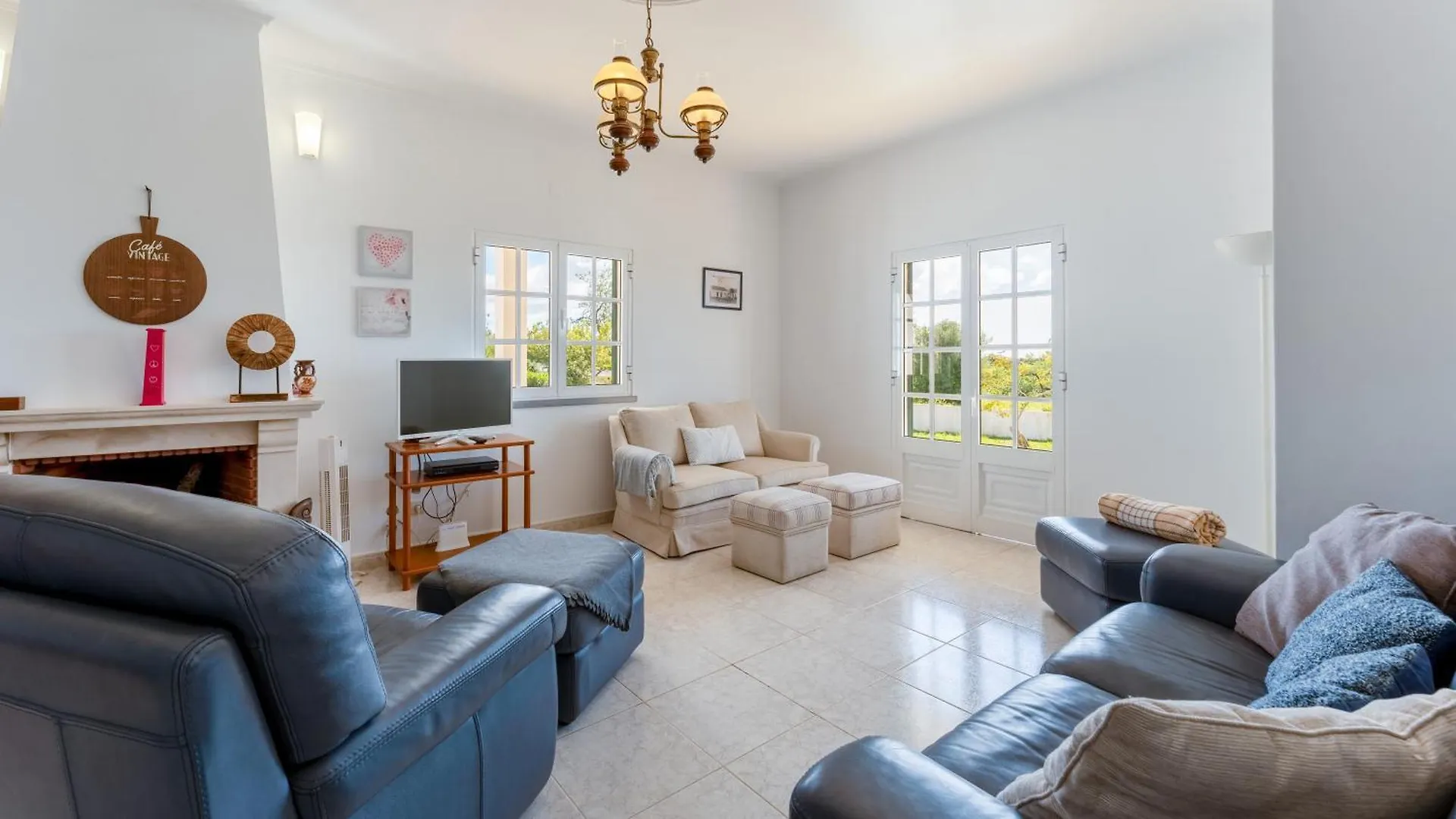 Sunny & Calm 4 Bdr House W/ Pool By Lovelystay Santo Estevao  Portugal
