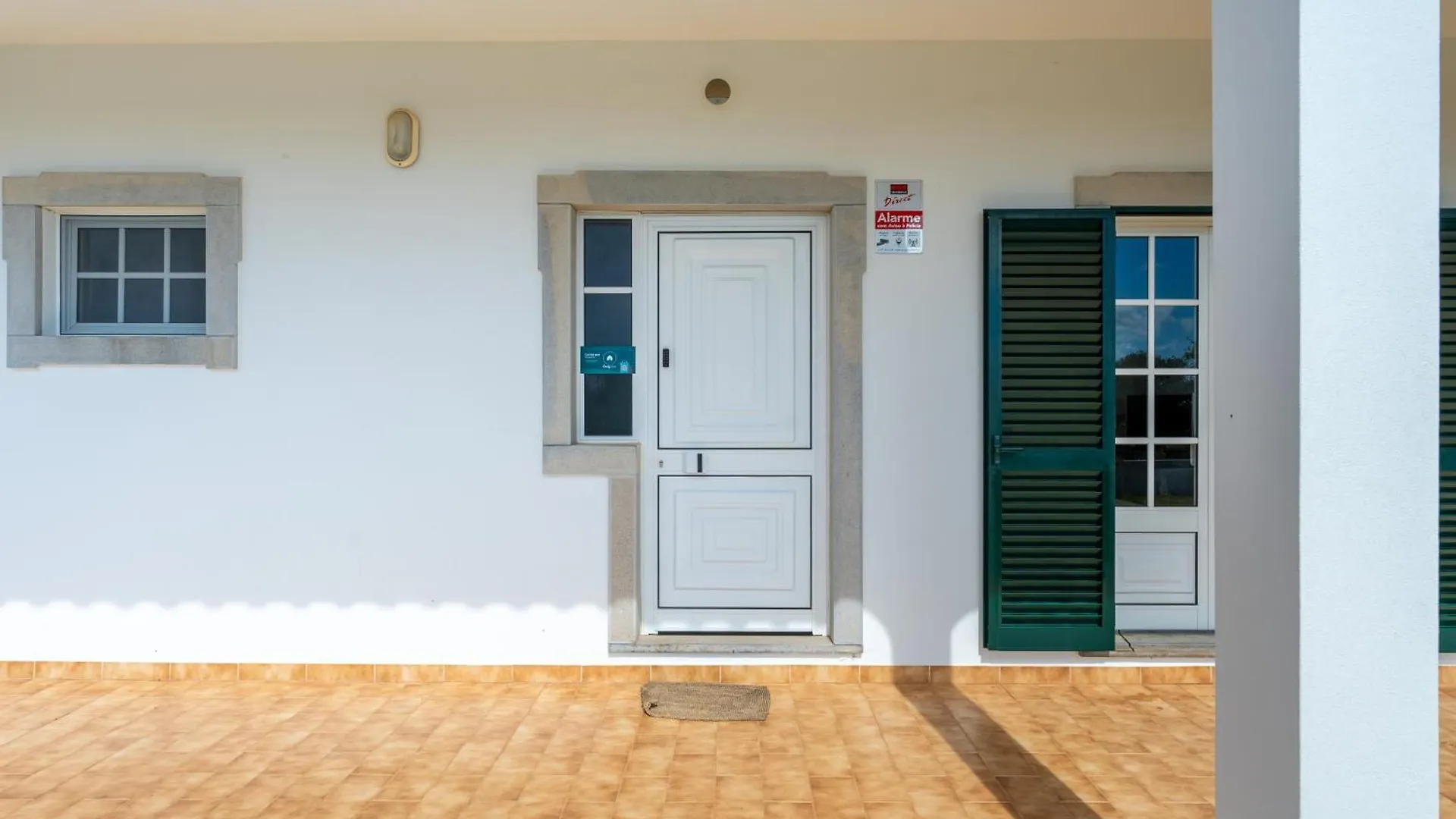 Holiday home Sunny & Calm 4 Bdr House W/ Pool By Lovelystay Santo Estevao