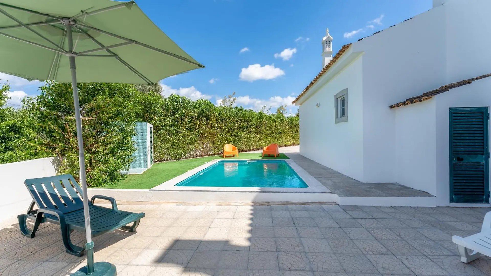 Holiday home Sunny & Calm 4 Bdr House W/ Pool By Lovelystay Santo Estevao