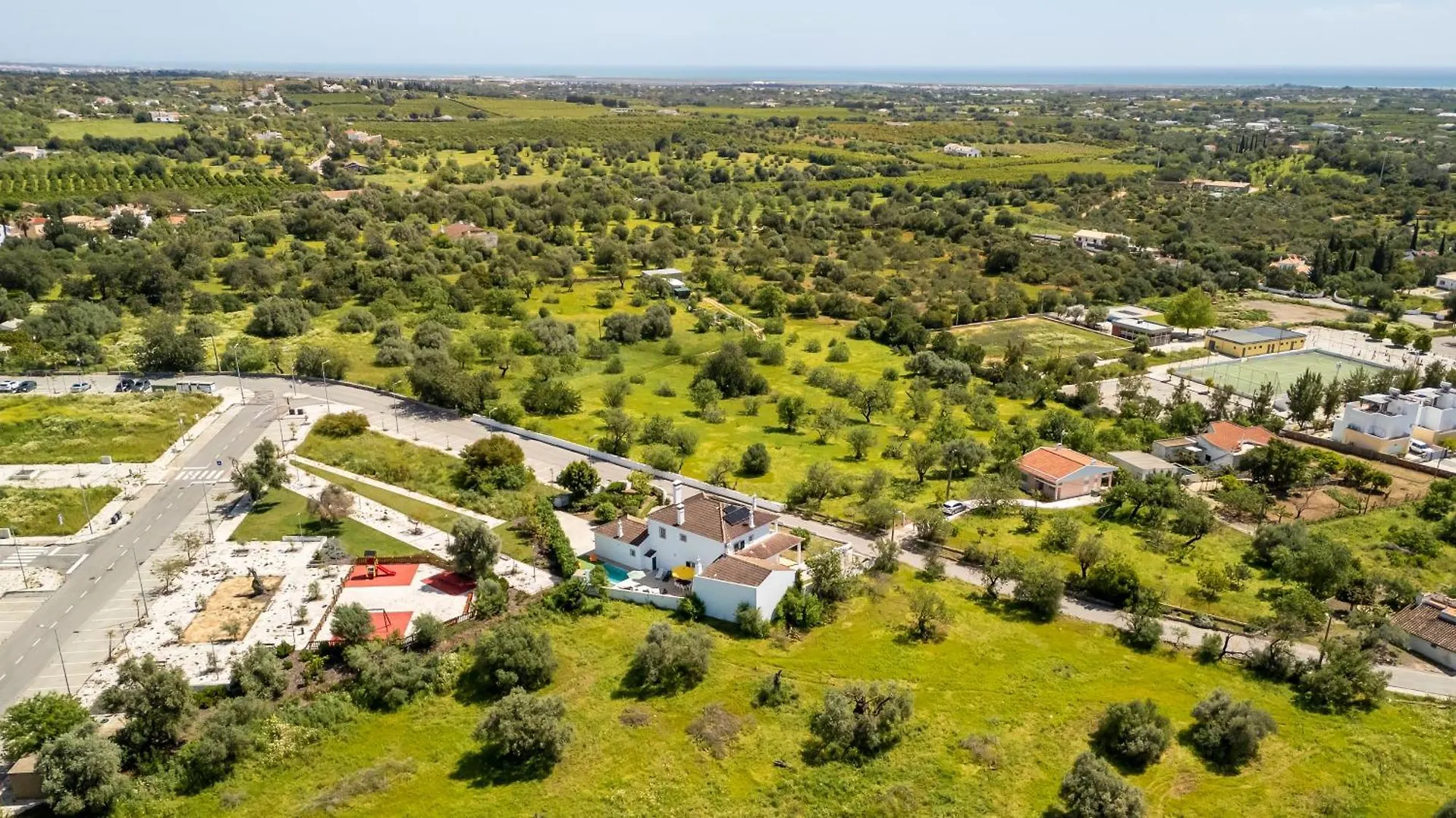Holiday home Sunny & Calm 4 Bdr House W/ Pool By Lovelystay Santo Estevao  Portugal
