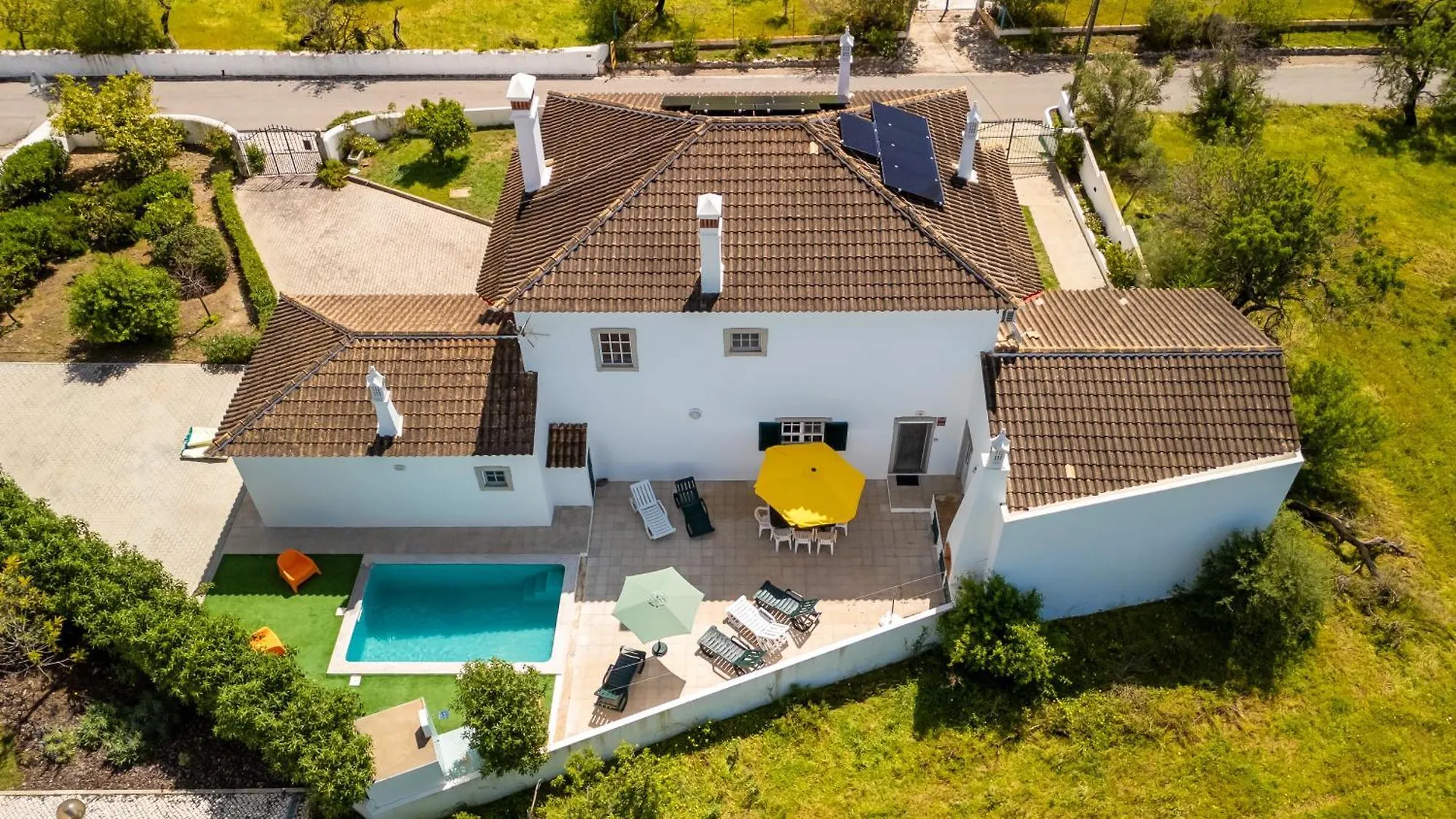 Sunny & Calm 4 Bdr House W/ Pool By Lovelystay Santo Estevao  Santo Estevao (Faro)
